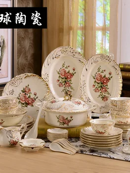70 комплектов европейской фарфоровой дворцовой посуды ручной работы на Ближнем Востоке, роскошный набор керамической посуды с рельефной золотой росписью ручной работы