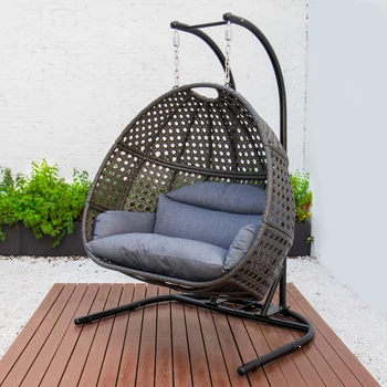 Плетеный подвесной двухместный стул-качели из древесного угля с подставкой и пыльно-голубой подушкой