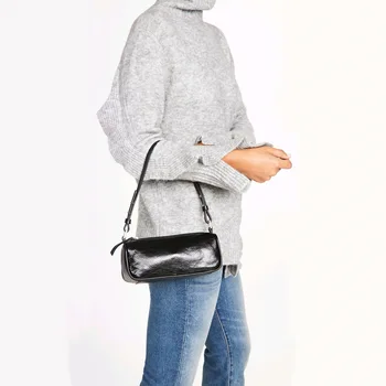 2023 Новая модная сумка Женская Ретро сумка подмышками Сумка из воловьей кожи с головным слоем Сумка через плечо Маленькая квадратная сумка