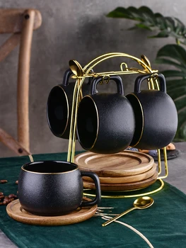 Набор маленьких роскошных кофейных чашек в европейском стиле, Керамический набор чашек для домашнего послеобеденного чая, Матовая кофейная чашка с деревянным подносом и железной рамкой